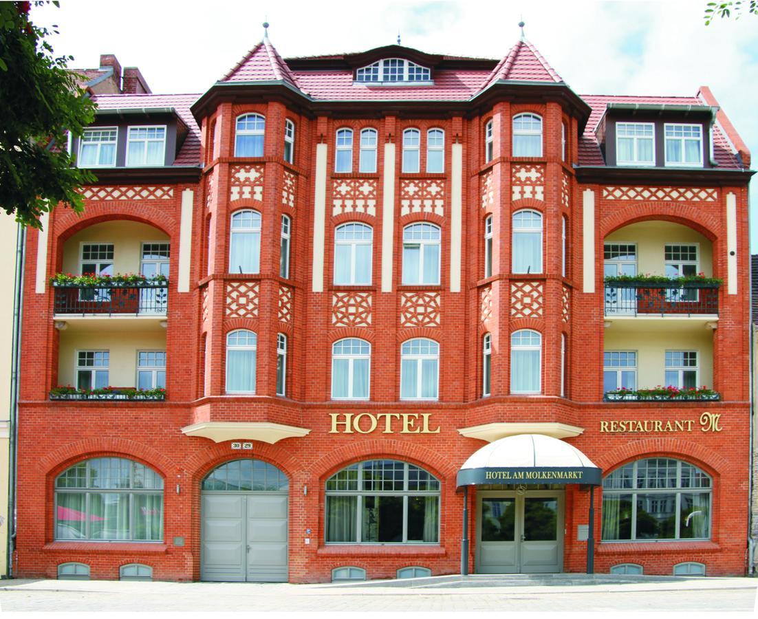 Hotel Am Molkenmarkt Brandenburg  Exterior photo